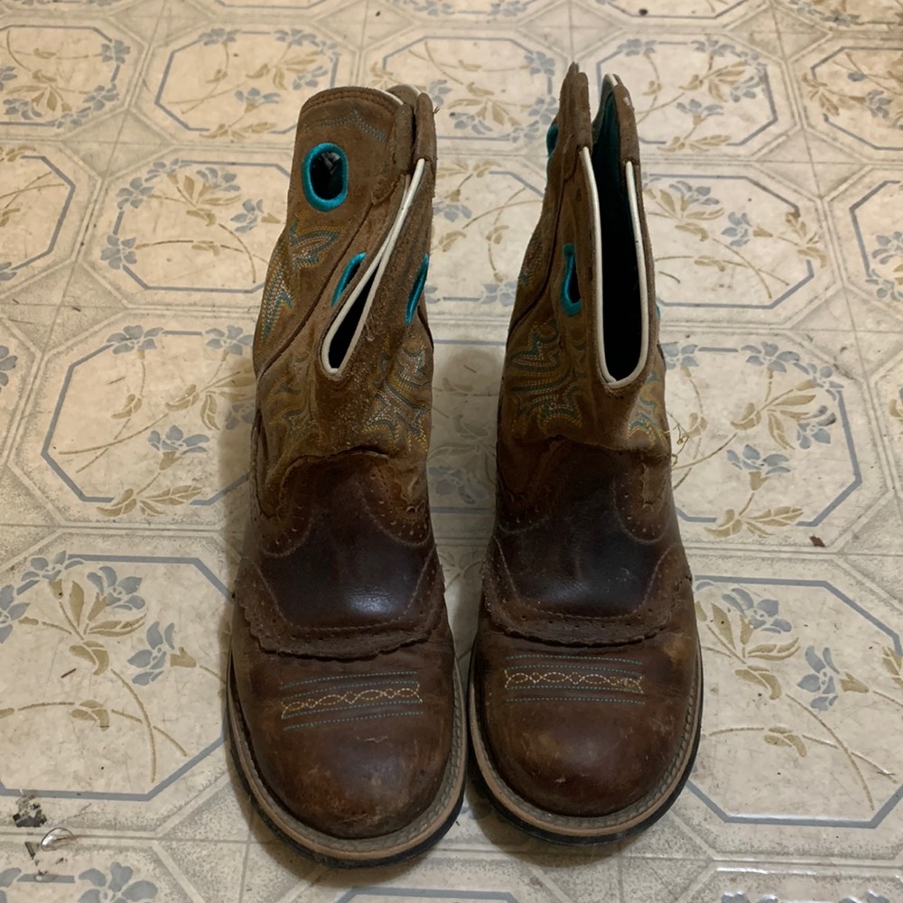Womens Used Ariat Fatboy Heritage Boots Size 8